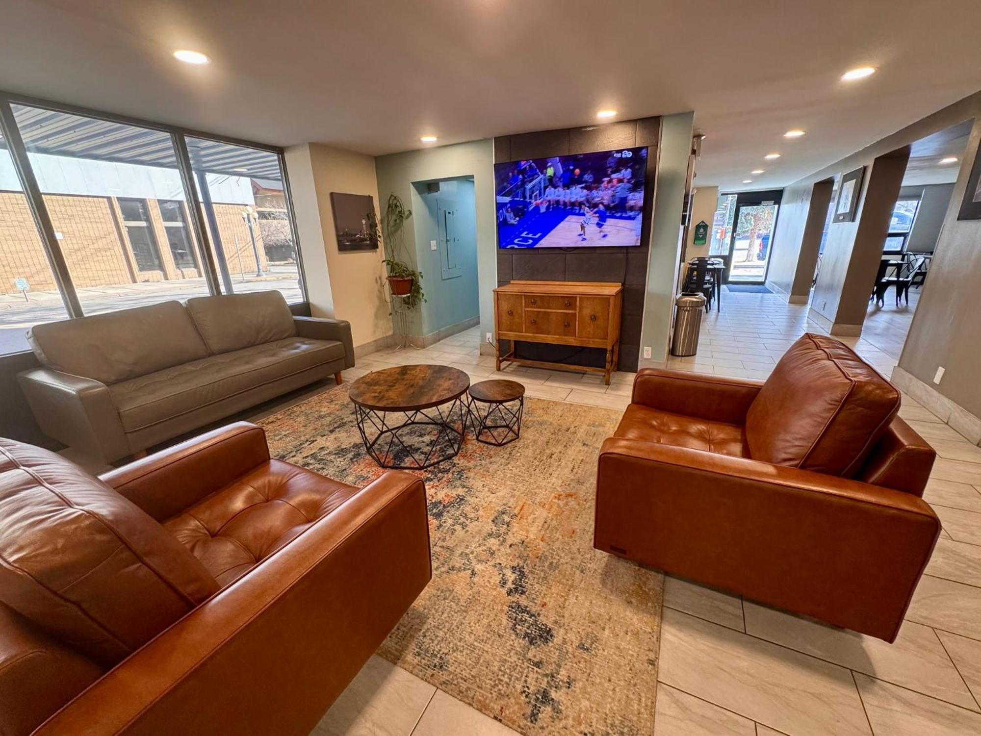 Baymont By Wyndham Great Falls City Center Exterior photo