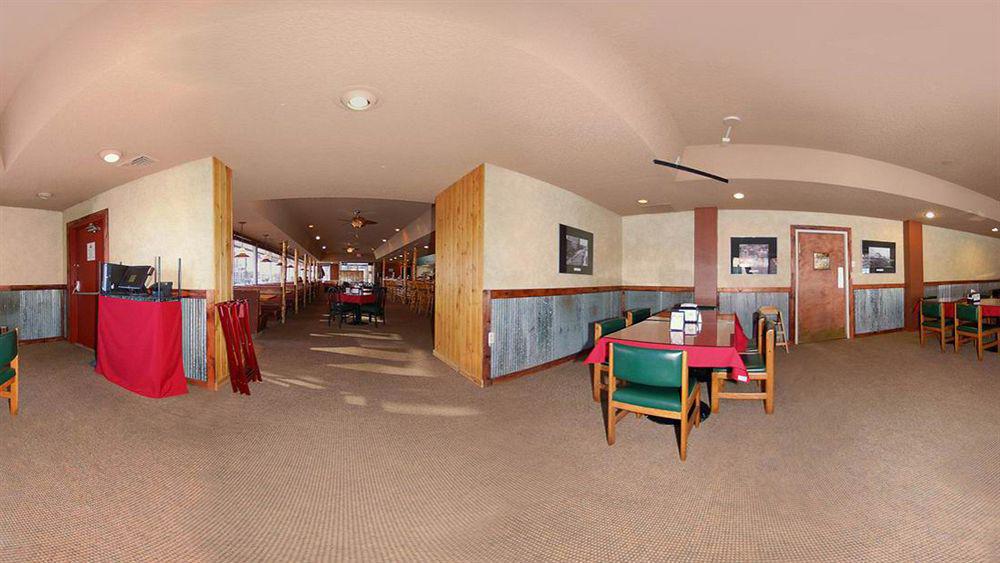 Baymont By Wyndham Great Falls City Center Exterior photo